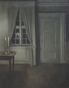 Interno con due candele
