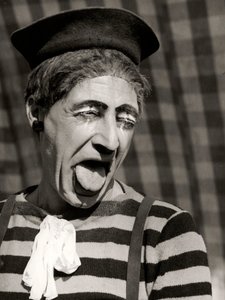 Ritratto di clown, Italia, 1950 circa (stampa alla gelatina d