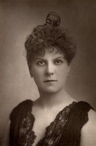 Jessie Millward (Mrs John Glendinning), attrice inglese, membro della compagnia teatrale di Henry Irving