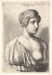 Busto antico di una donna