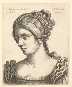 Busto di donna che guarda verso il basso a sinistra con capelli elaboratamente decorati