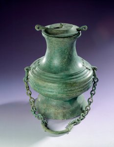 Arte cinese: vaso di bronzo da Than-Hoa, periodo Han. Parigi, Museo Cernuschi