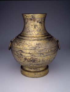 Vaso di stoccaggio (Hu o Zhong) con draghi intrecciati e nuvole stilizzate