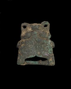 Ornamento: maschera animale grottesca (bronzo) da Western Zhou Dynasty Chinese School