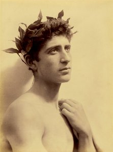 Studio di un ragazzo con una corona, Sicilia, c.1898