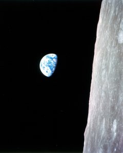Earthrise - Apollo 8, 24 dicembre 1968 da William A Anders