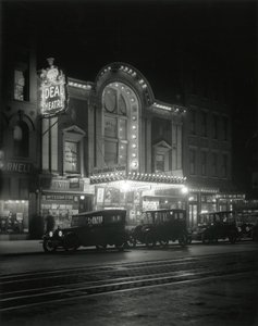 Teatro Ideale, 693 Eighth Avenue, alla 49th Street, c.1916-17 da William Davis Hassler