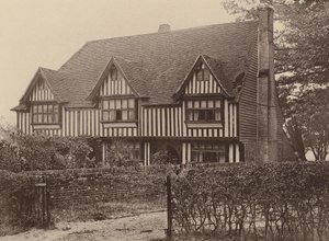 Hawkhurst Place, Highgate, Kent da William Galsworthy Davie