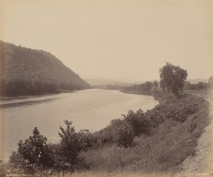 Susquehanna a Standing Stone