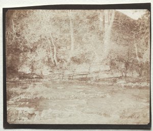 Un ruscello di montagna che scorre ai piedi del castello di Doune, 1844 da William Henry Fox Talbot