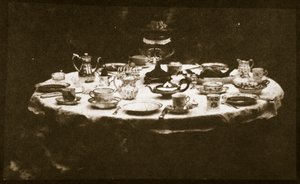 Una tavola elegantemente apparecchiata, c.1841