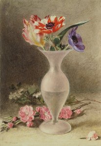 Vaso di vetro e fiori