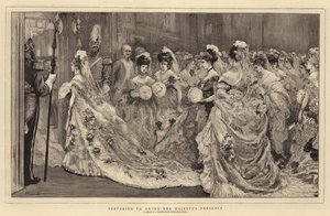 Preparativi per entrare alla presenza di Sua Maestà