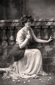 Gabrielle Ray, attrice inglese, 1900