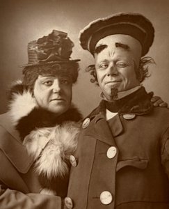 Harry Nicholls e Herbert Campbell, attori britannici la Regina e il Re, 1888 da William and Daniel Downey