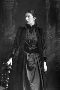 Mary Augusta Arnold, romanziera britannica da William and Daniel Downey