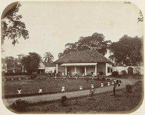 Casa sulla Piazza del Re a Batavia da Woodbury and Page