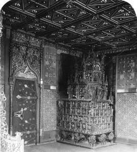 La fornace nella Camera del Principe, Festung Hohensalzburg, Salisburgo, Austria, c1900s da Wurthle and Sons