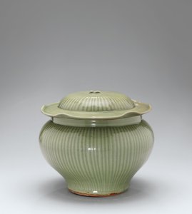 Vaso e coperchio a coste Longquan Celadon da Yuan Dynasty Chinese School