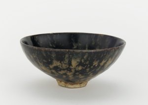 Ciotola da tè, provincia di Jiangxi, fine XIII-fine XIV secolo da Yuan Dynasty Chinese School