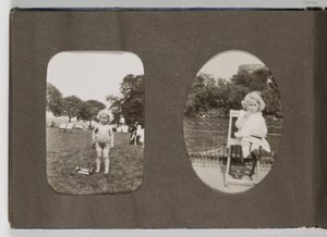 Un album di foto di famiglia del XX secolo, c da Frederick (attr. to) Barnard