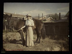 Madaline Bradbury e Chiketa, Santa Barbara, c 1915 da Frederick (attr. to) Barnard