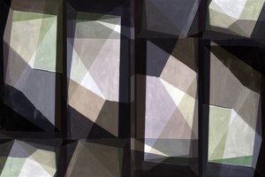 Luce geometrica per finestre da cartissi
