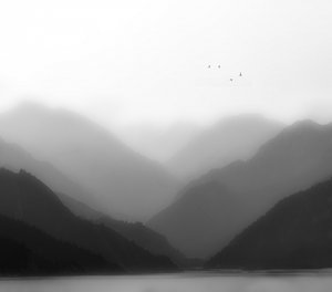 Strati della Montagna Nebbiosa da chenyi wang
