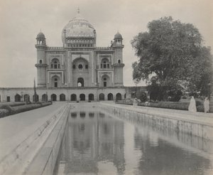 Tomba di Saftar Jung, Delhi