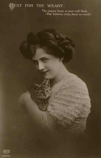 Ragazza con gattino da (after) English photographer