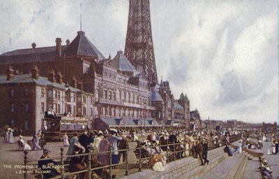 La passeggiata, Blackpool (foto a colori) da (after) English photographer