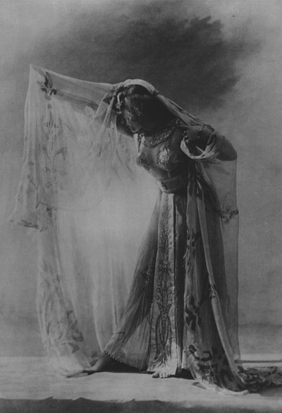 Colette quando recitava nel Vaudeville da (after) French Photographer