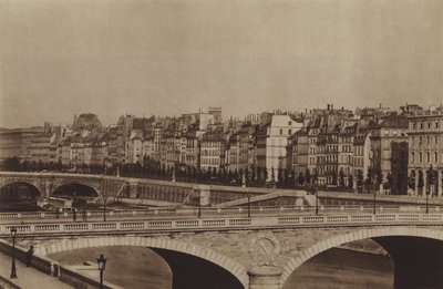 Quai de la Mégisserie verso il 1860, il teatro del Châtelet è già costruito da (after) French Photographer