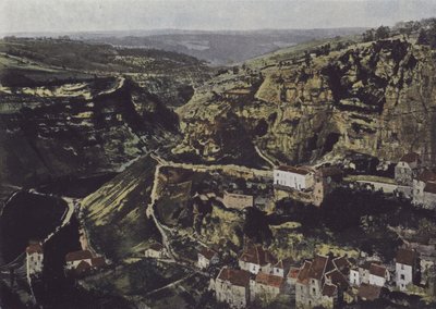 Roc-Amadour, Una vista del Causse di Gramat da (after) French Photographer