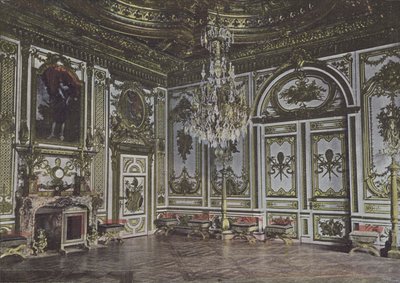 Salone Luigi XIII, detto Sala del Trono da (after) French Photographer