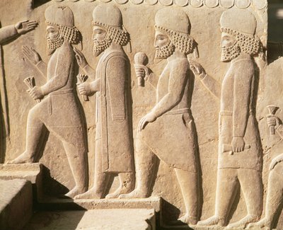 Rilievo raffigurante guardie mediane dalle scale della Sala Triplyon, Periodo achemenide, VI-V secolo a.C. da Achaemenid