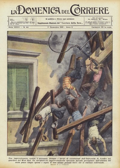 Una impressionante caduta durante i lavori di costruzione dell