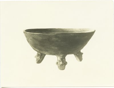 Vaso da Patamban, Zahuayo e schegge di ossidiana Tumulo di Guadalupe, Etzatlan, Churumuco, Michoacan, Messico da Adela Breton