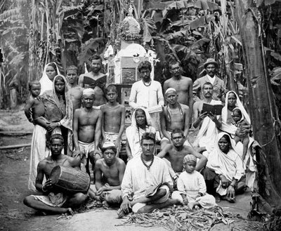 Coolies in preghiera, Giamaica, c1905 da Adolphe Duperly and Son