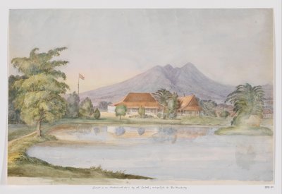 Veduta di una casa con bandiera olandese e stagno contro una montagna, Giava Occidentale da Adrianus Johannes Bik