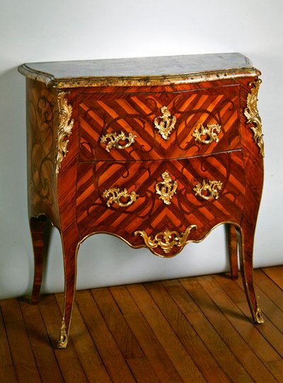 Cassettone da Adrien Faizelot Delorme