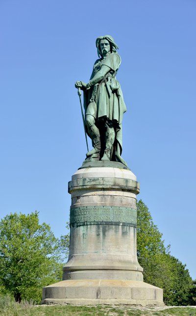 Statua colossale di Vercingetorige, capo gallico da Aime Millet