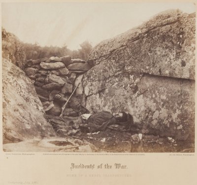 Casa di un cecchino ribelle, Gettysburg, luglio da Alexander Gardner