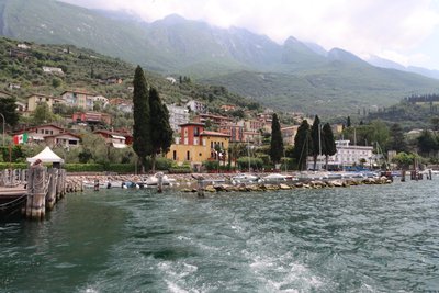 Paesaggio lacustre da Alexandra Joseph