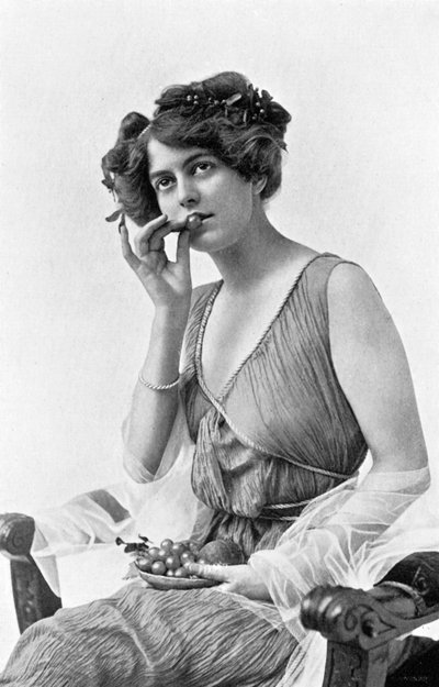 Irene Warren da Alfred Ellis and Walery