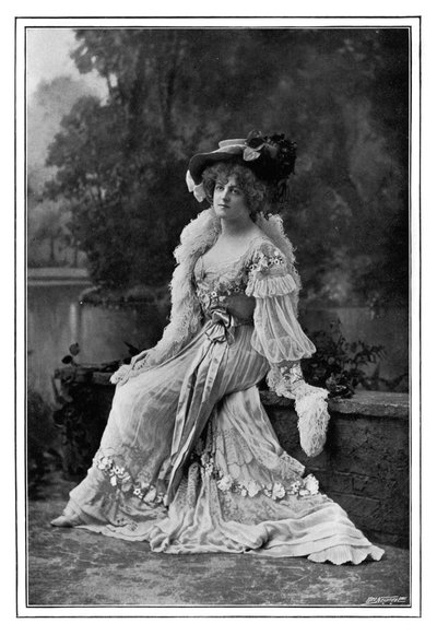 Marie Studholme, attrice teatrale inglese, 1901 da Alfred Ellis and Walery