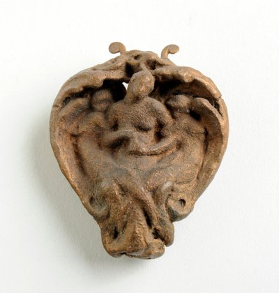 Modello per un Pendente con il Cristo Morto Sostenuto da Due Angeli da Alfred Gilbert