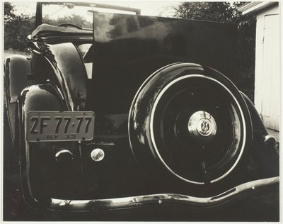 Auto 2F-77-77 da Alfred Stieglitz