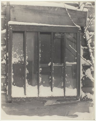 Finestra: Legno, Vetro, Neve da Alfred Stieglitz