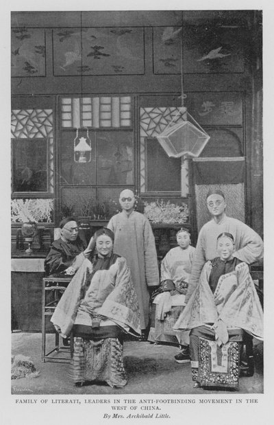 Famiglia di Letterati, Leader del Movimento Anti-Footbinding nell